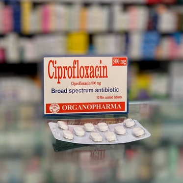 ciprofloxacin